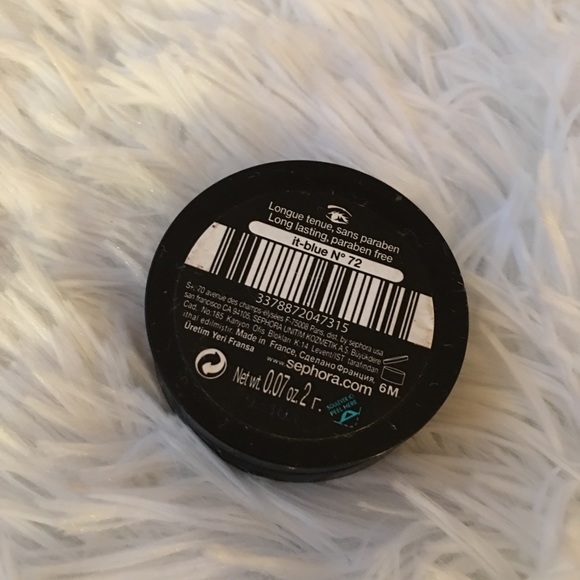 Matte Blue Sephora Eyeshadow - Picture 2 of 3